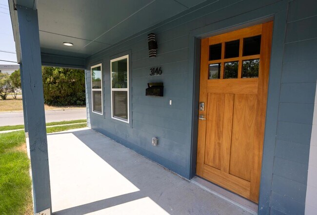 Building Photo - 3224 Forest Park Blvd