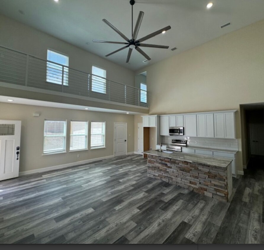 Primary Photo - New Build - Peaster ISD - HIGH CEILINGS - ...