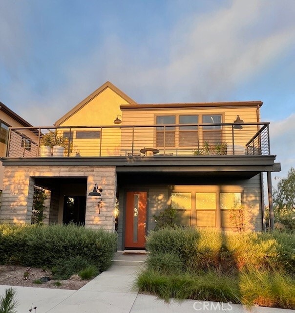 Building Photo - 261 Sawbuck