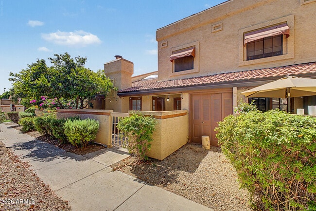 Building Photo - 6900 E Gold Dust Ave