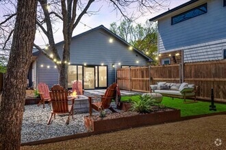 Building Photo - 702 Philco Dr