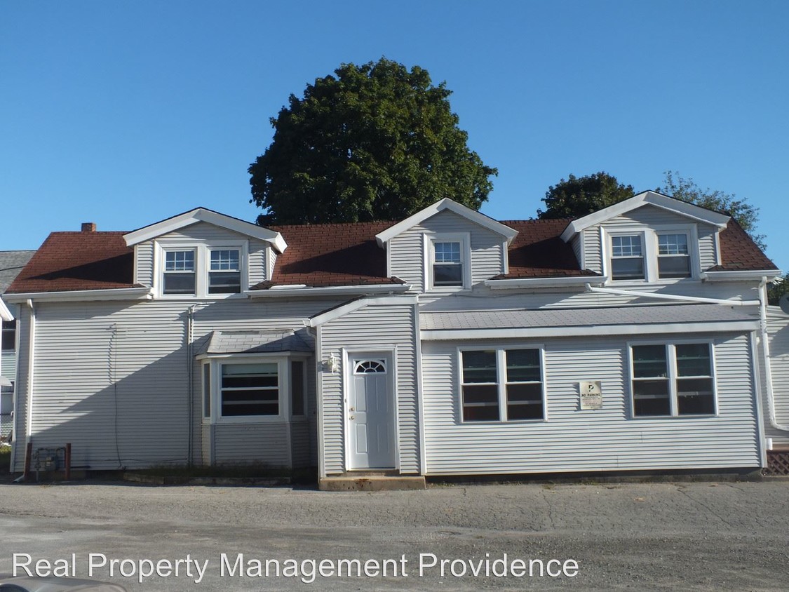 Primary Photo - 97 N Bend St