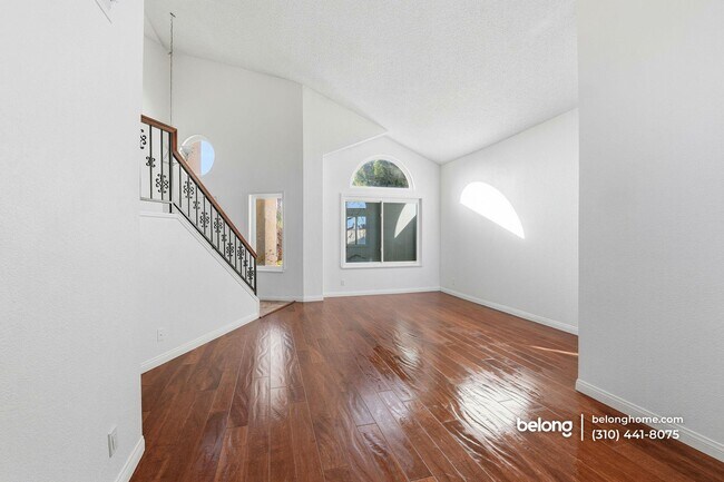 Foto del edificio - 44648 17th St E