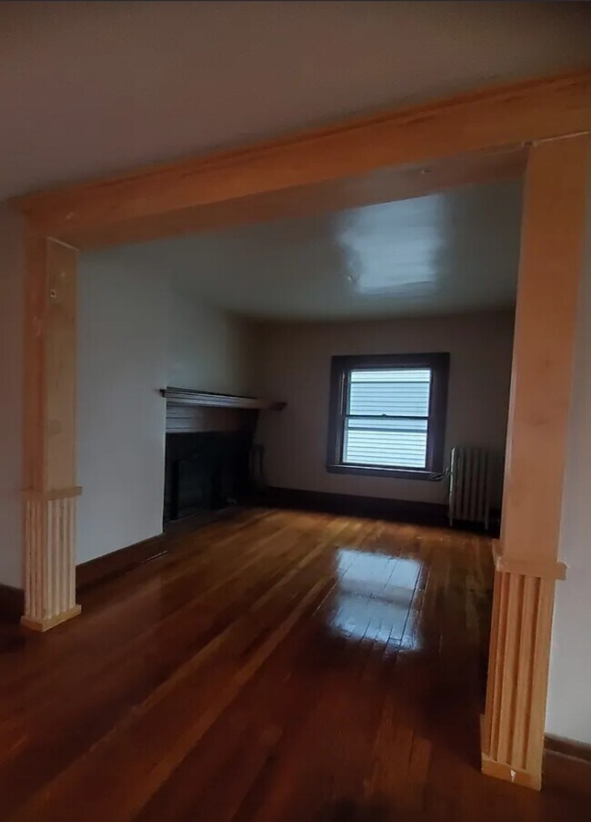 Foto del edificio - 425 Bird Ave