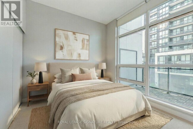 Photo du bâtiment - 4070 Confederation Pkwy