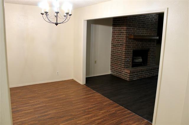 Foto del edificio - 2207 Canterbury Ct
