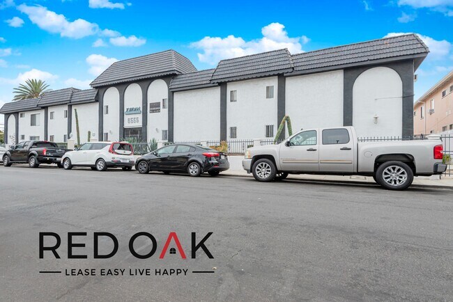 Foto del edificio - ~1 Month FREE~ Wonderful, Bright Studio wi...