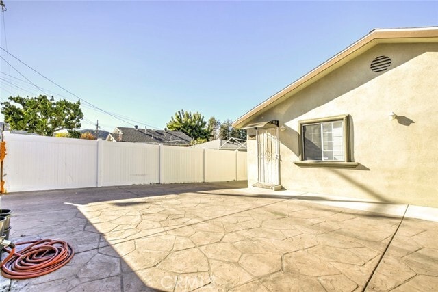 Building Photo - 10531 Greenburn Ave