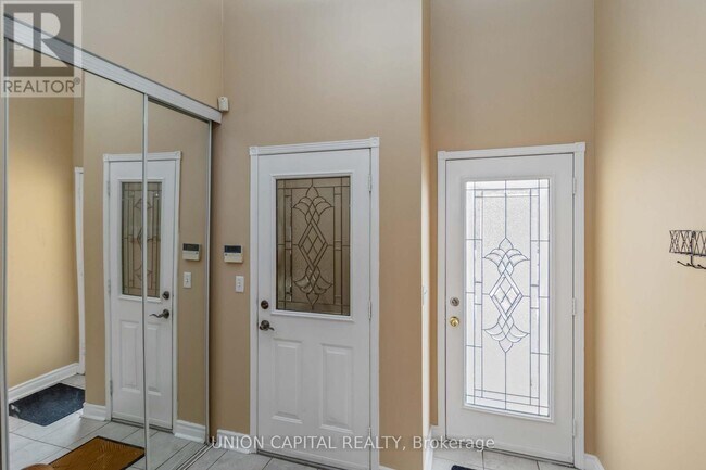 Photo du bâtiment - 639 Twain Ave