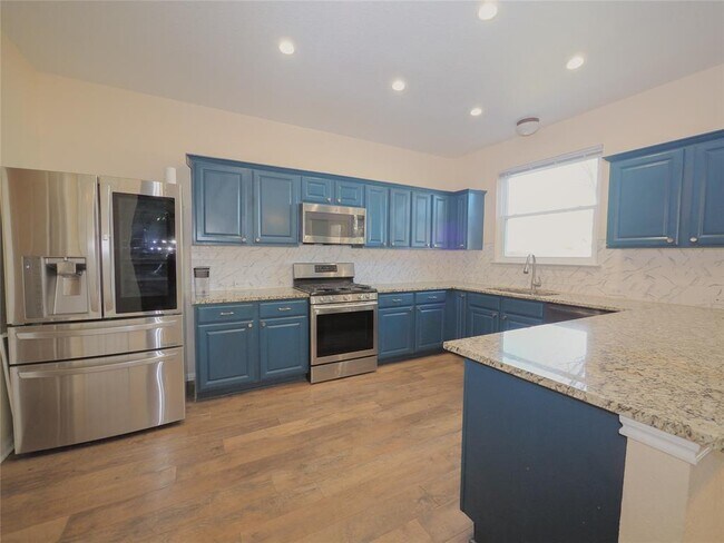 Foto del edificio - 324 Hidden Brook Ln