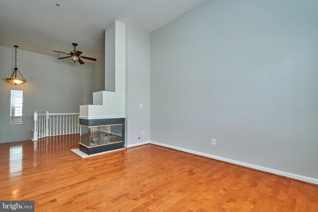 Foto del edificio - 11407 Gate Hill Pl