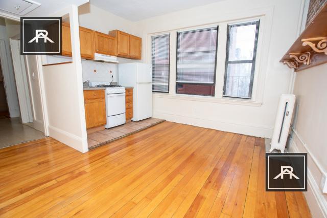 Foto principal - 1 bedroom in Allston MA 02134
