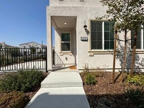 Building Photo - 5301 E Commerce Way