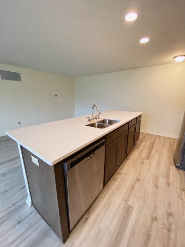 209 Kenridge Rd, Akron, OH 44333 Room for Rent in Akron, OH