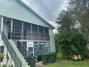 Building Photo - 2118 SE Edler Dr