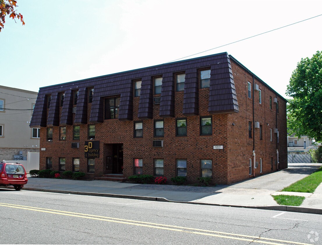 Building Photo - 280 Stuyvesant Ave