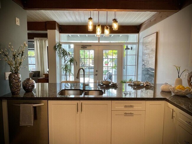 Foto del edificio - 605 Kensington Pl