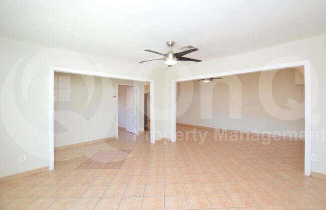 Foto del edificio - 3238 W Garfield St