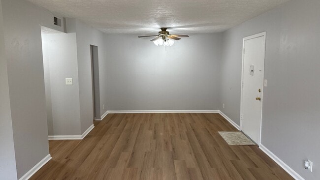 Photo - 7008 Wildwood Cir Townhome