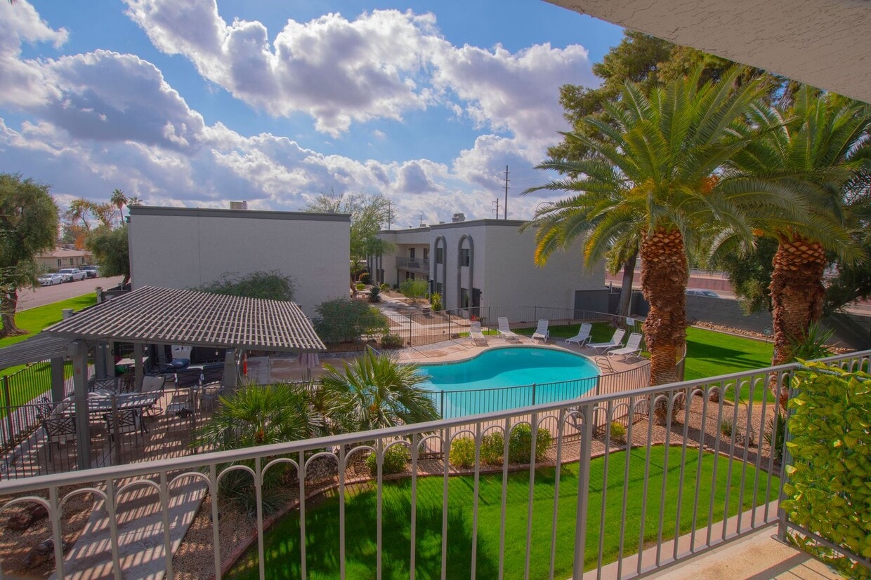 Primary Photo - 2 Bed 2 Bath in the HEART of Downtown Scot...