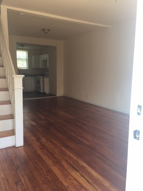 Foto del edificio - 2 BED 1 BATH house in South Philly!