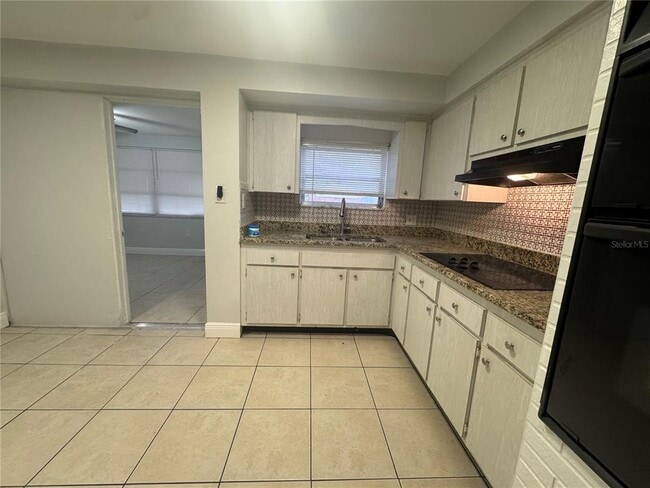 Foto del edificio - 5965 63rd Ave N