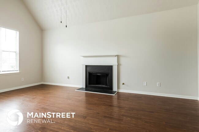 Building Photo - 2041 Gates Ct