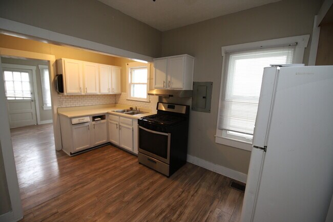 Foto del edificio - Genrmantown 2br House for rent