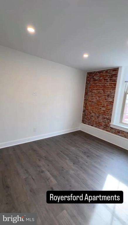 Foto del edificio - 13 N 4th Ave