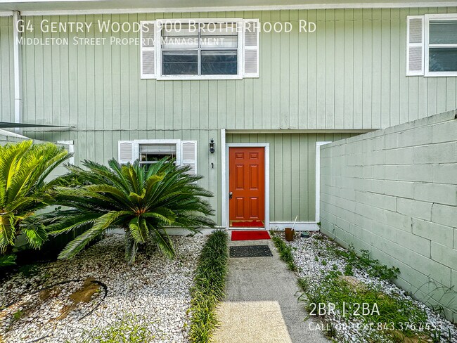 Foto del edificio - 900 Brotherhood Rd