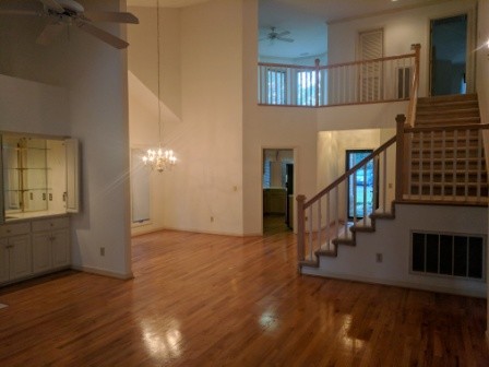 Building Photo - 209 Club Villas Dr W
