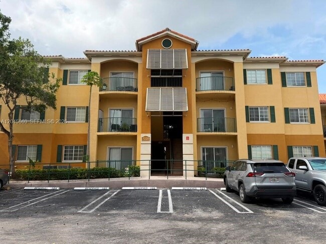 Foto del edificio - 7220 NW 114th Ave