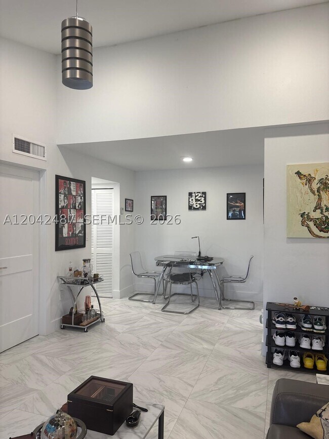 Building Photo - 15560 SW 80th St