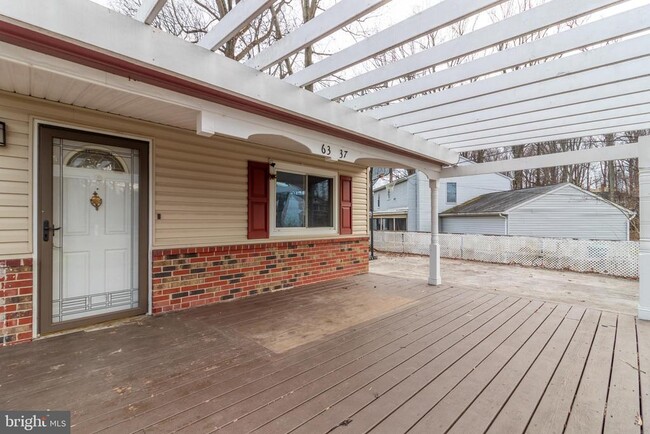 Building Photo - 6337 Silas Burke St