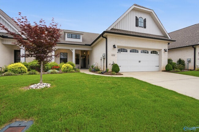 Foto del edificio - 436 Ripple Lk Dr SW