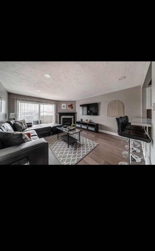 7327 S Springcrest Ct Unit 10, Midvale, UT 84047 Condo for Rent in