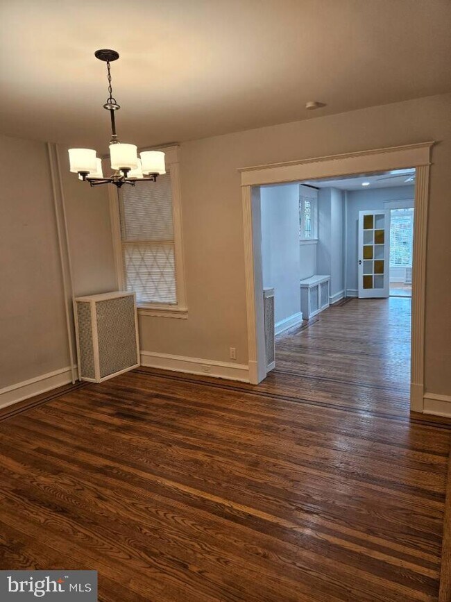 Foto del edificio - 409 W Mt Airy Ave