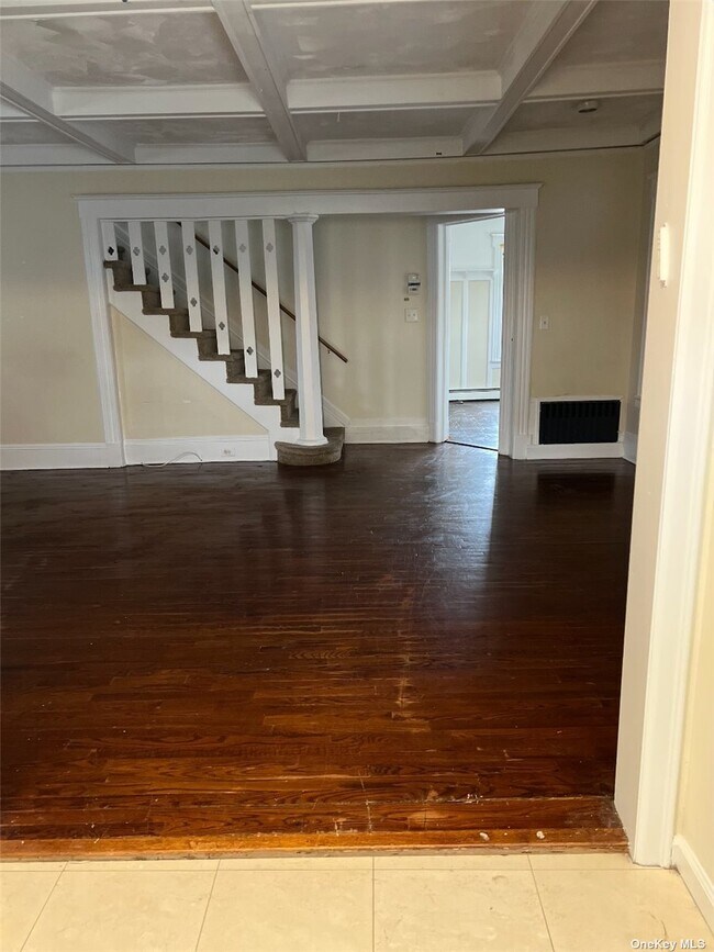 Building Photo - 508 Monroe St