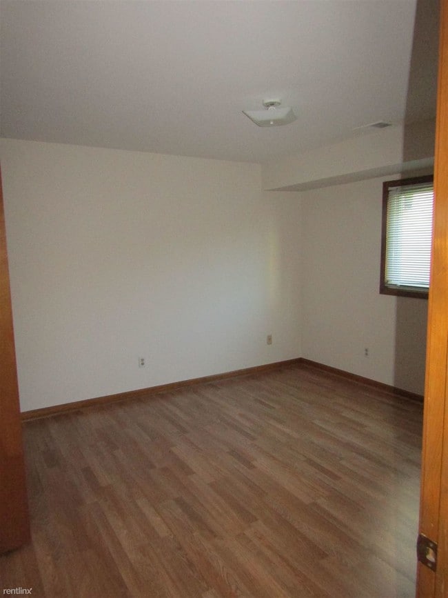 Building Photo - 1 br, 1 bath Condo - Jade Forest Condominiums