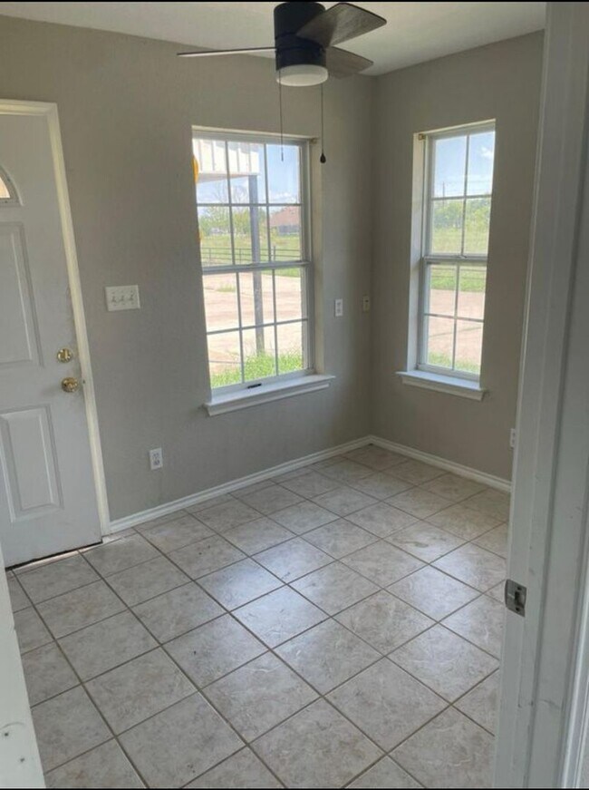 Foto del edificio - 2517 Farm To Market Road 2862