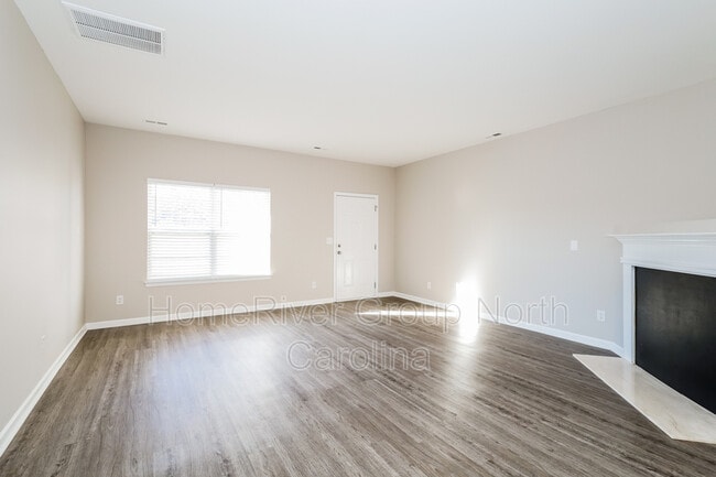 Building Photo - 6830 Centerline Dr