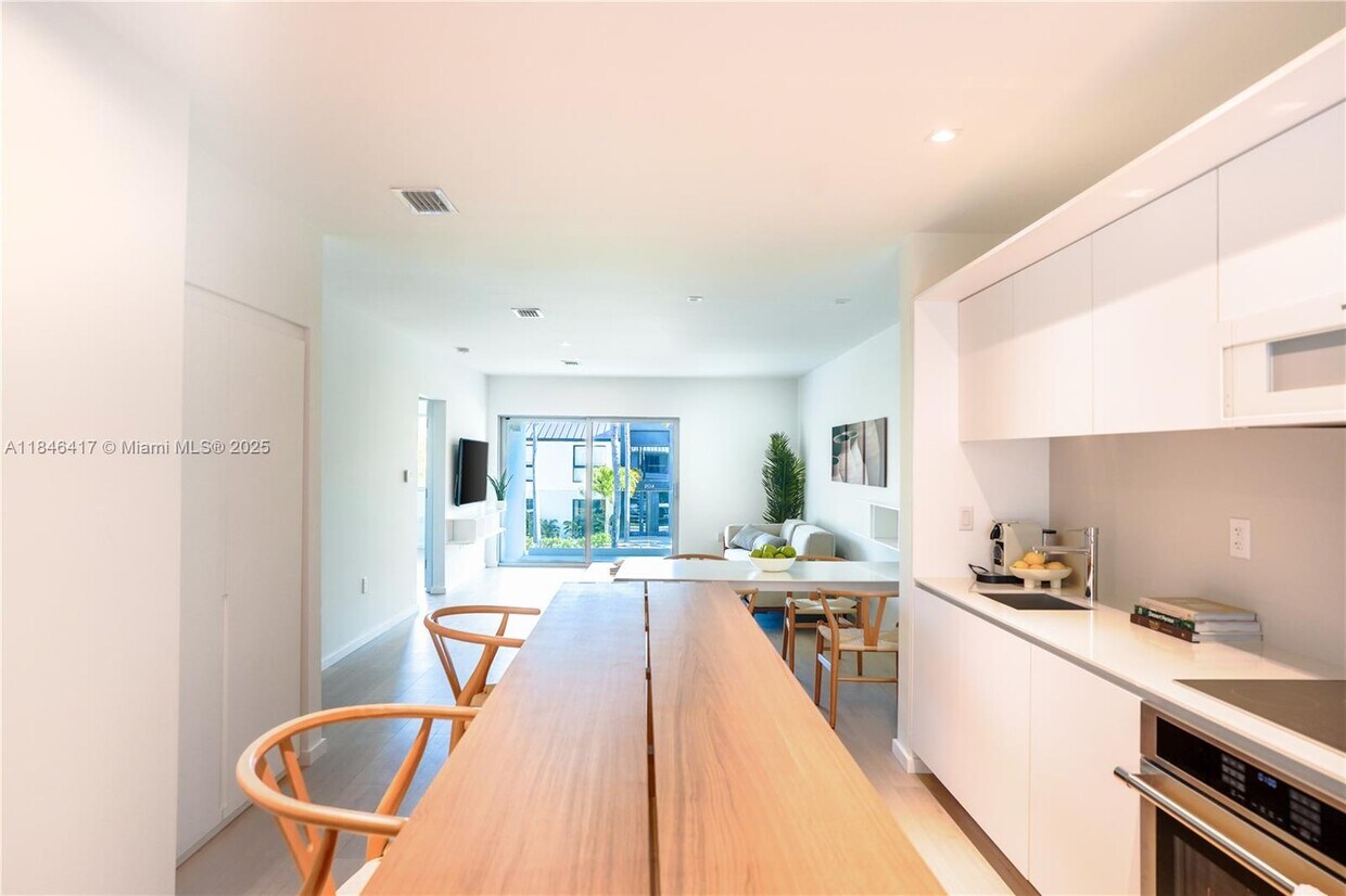Foto principal - 201 Sunrise Dr