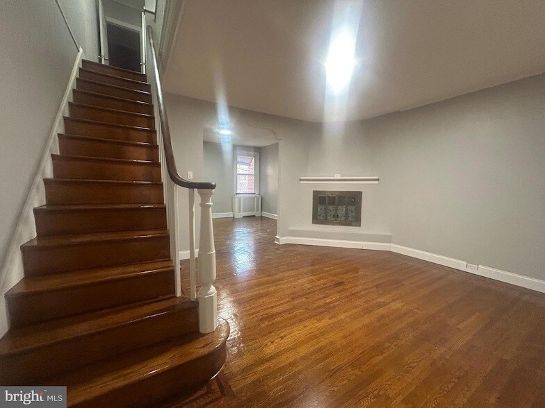 Foto principal - 1432 Gilham St