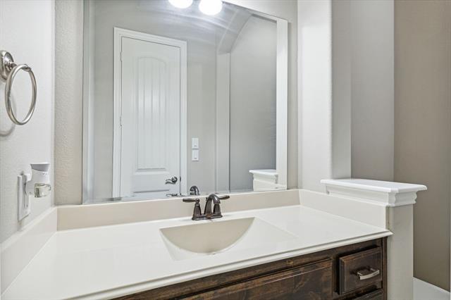 Foto del edificio - 5913 Adair Ln
