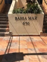 Building Photo - 650 Ocean Dr