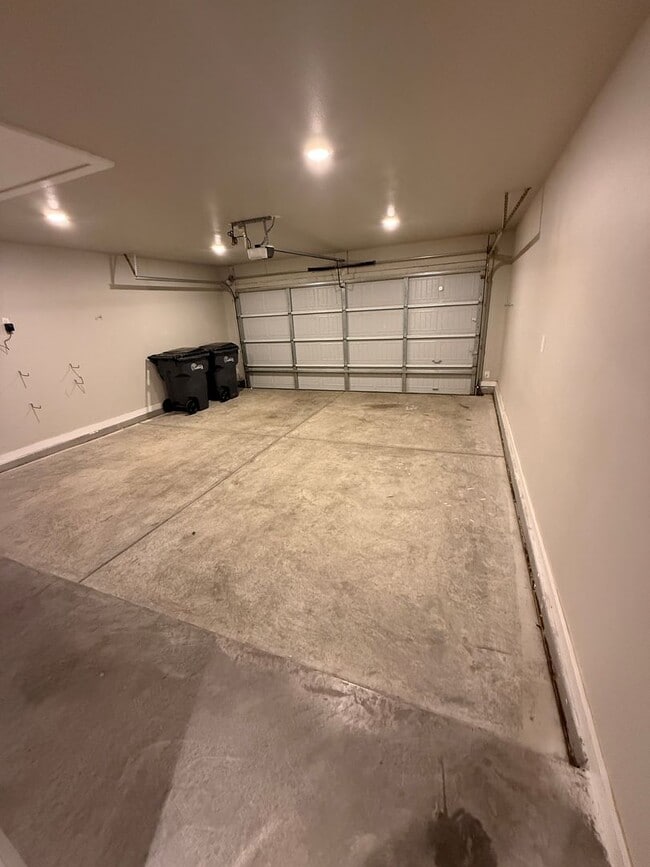 Building Photo - Available NOW! 3/2/2 in Friendship ISD