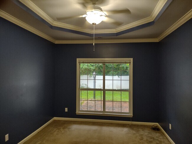 Building Photo - 75 Steeplechase Ct