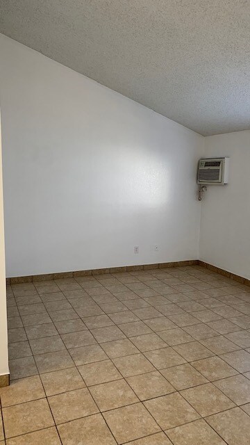 Living Room - 14052 Coteau Dr