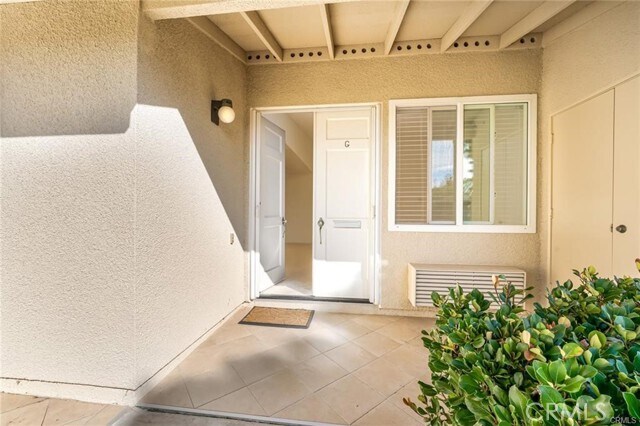 Building Photo - 741 Avenida Majorca