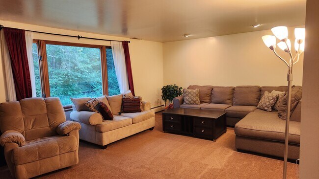 Foto del edificio - 7 Elliotts Ln